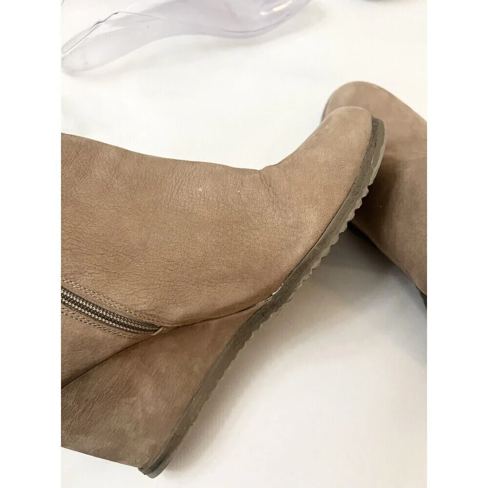 Gentle Souls By Kenneth Cole Gabriel Wedge Booties Suede Leather size 10 Brown